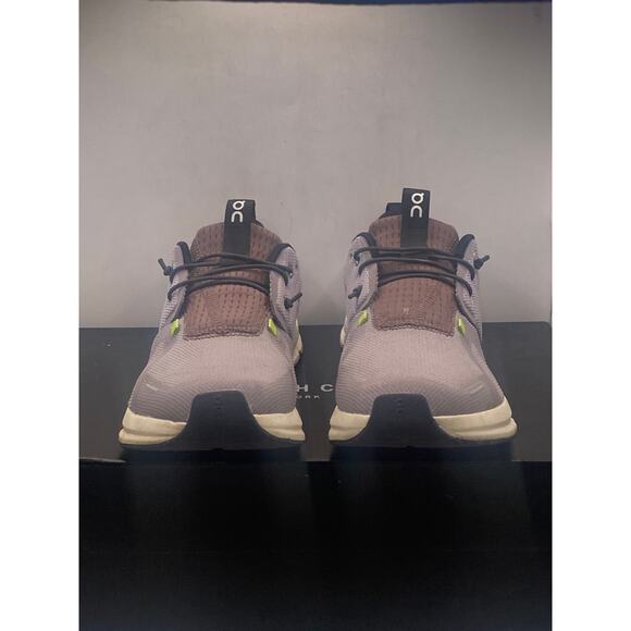 On Kids' Cloud Sky Running Sneaker Size US Y5 - Picture 2 of 10